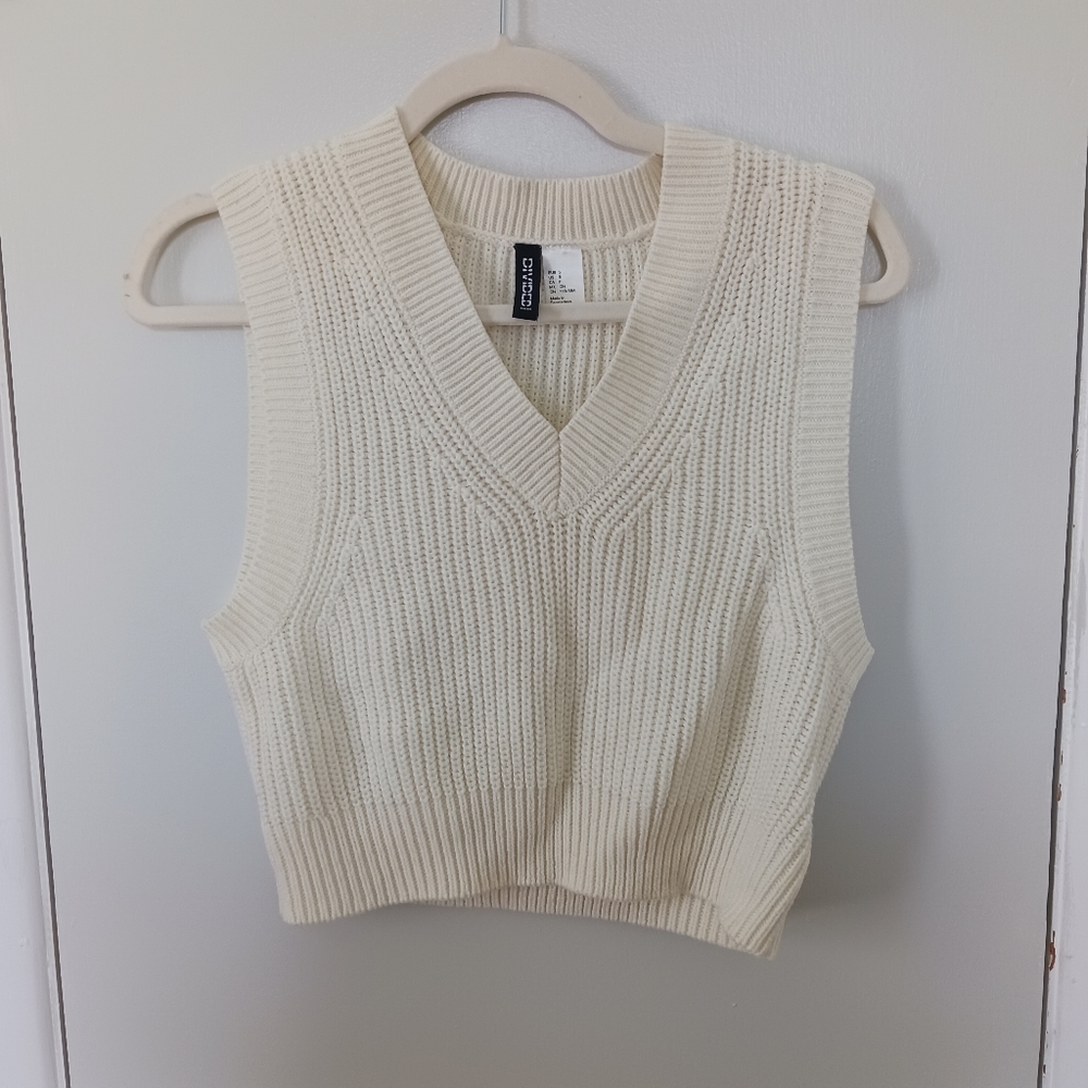 Knit vest